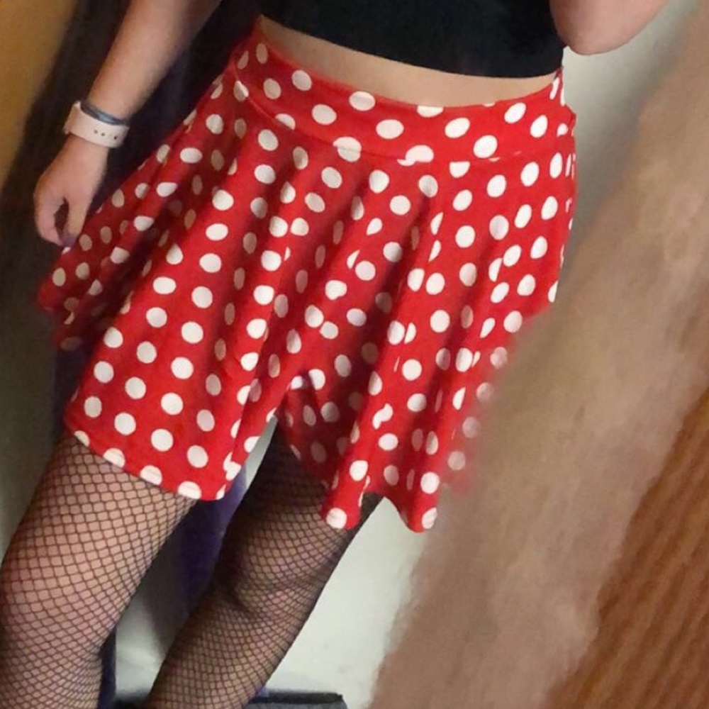 RED POLKA DOT SKIRT